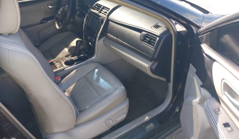 
								2015 Toyota Camry full									