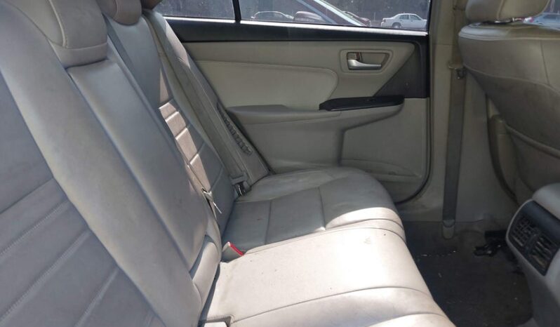 
								2015 Toyota Camry full									