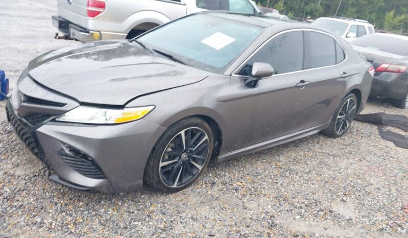 
								2020 Toyota Camry full									
