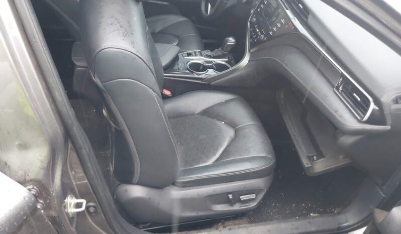 
								2020 Toyota Camry full									