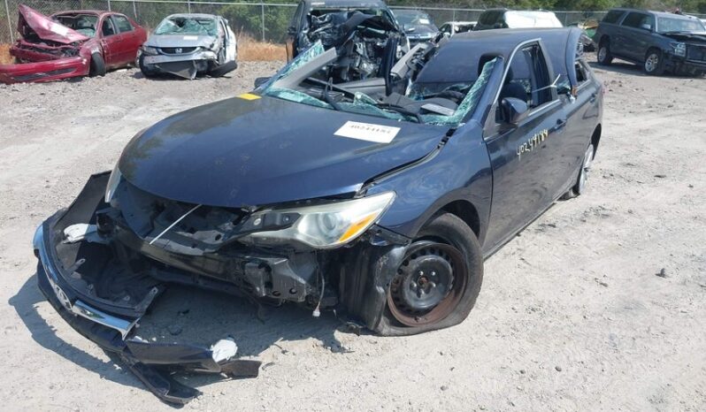 
								2015 Toyota Camry full									