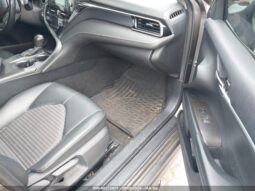 
										2022 Toyota Camry full									
