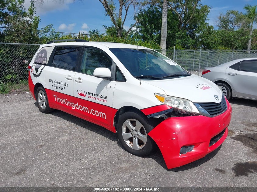 2014 Toyota Sienna