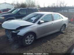 
										2013 Toyota Camry full									