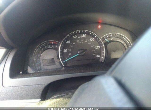 
								2013 Toyota Camry full									