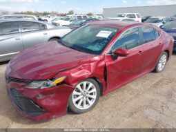 
										2020 Toyota Camry full									
