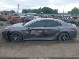 
										2023 Toyota Camry full									