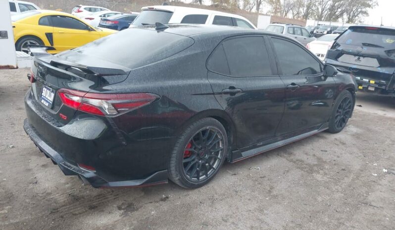 
								2021 Toyota Camry full									