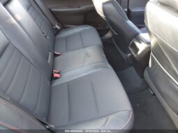 
										2017 Toyota Camry full									