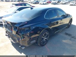 
										2020 Toyota Camry full									