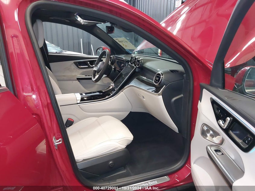 2024 Mercedes-benz Glc