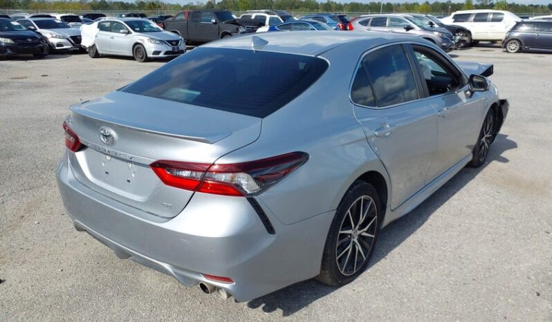 
								2021 Toyota Camry full									
