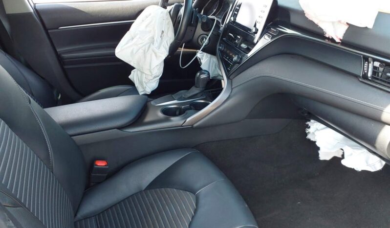 
								2021 Toyota Camry full									