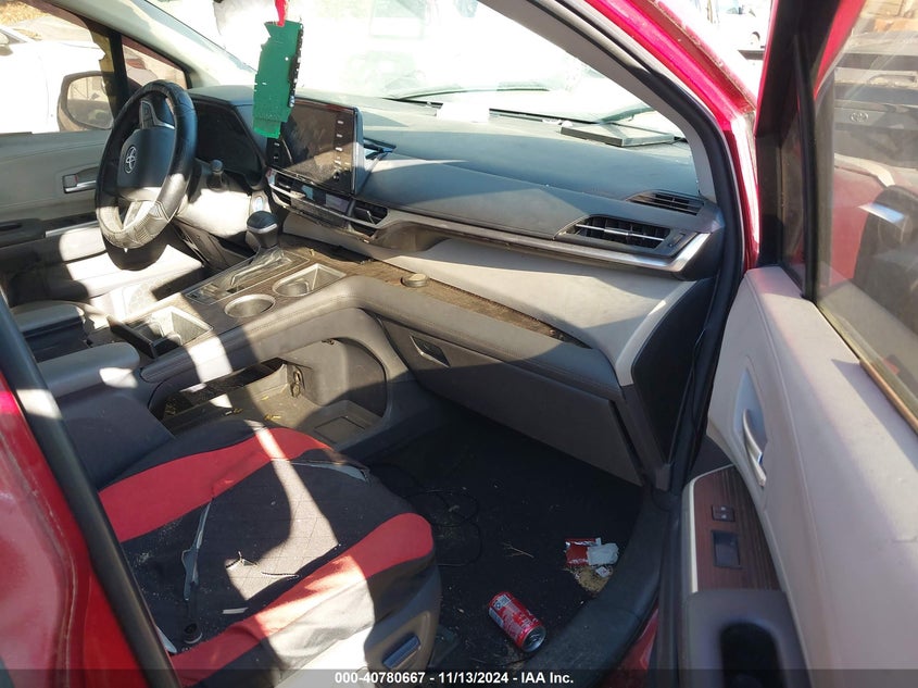 2021 Toyota Sienna