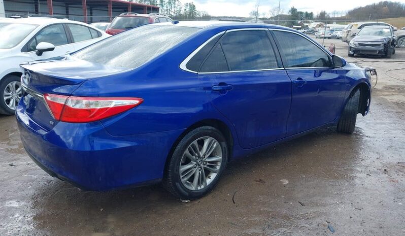 
								2016 Toyota Camry full									