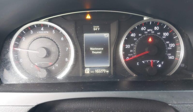 
								2016 Toyota Camry full									