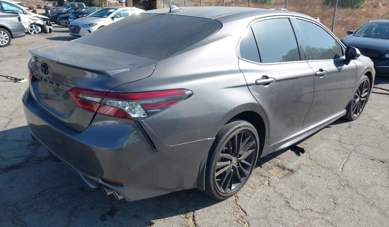 
								2023 Toyota Camry full									