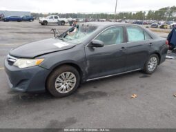 
										2012 Toyota Camry full									