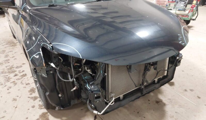 
								2017 Toyota Camry full									