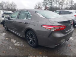 
										2018 Toyota Camry full									