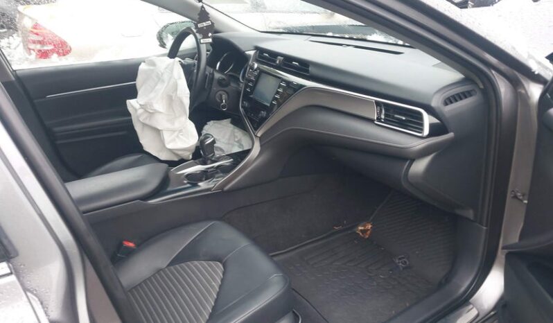 
								2018 Toyota Camry full									