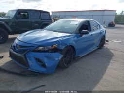 
										2022 Toyota Camry full									