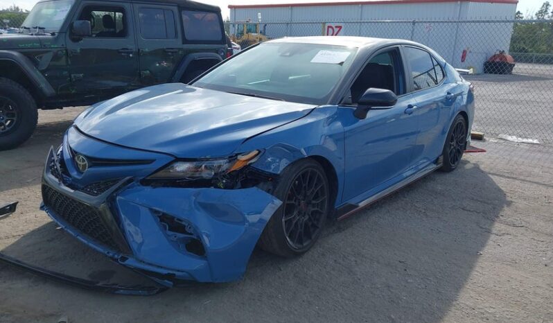 
								2022 Toyota Camry full									