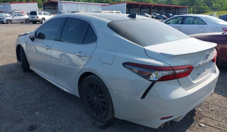 
								2022 Toyota Camry full									