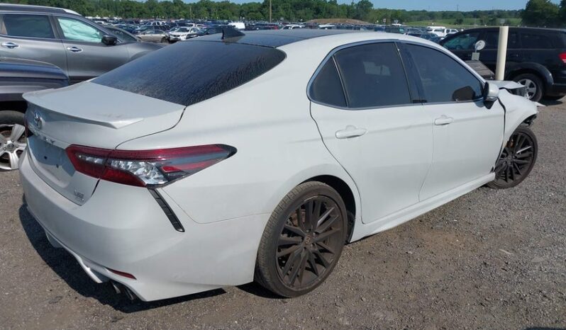 
								2022 Toyota Camry full									