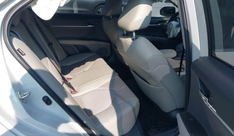 
								2022 Toyota Camry full									