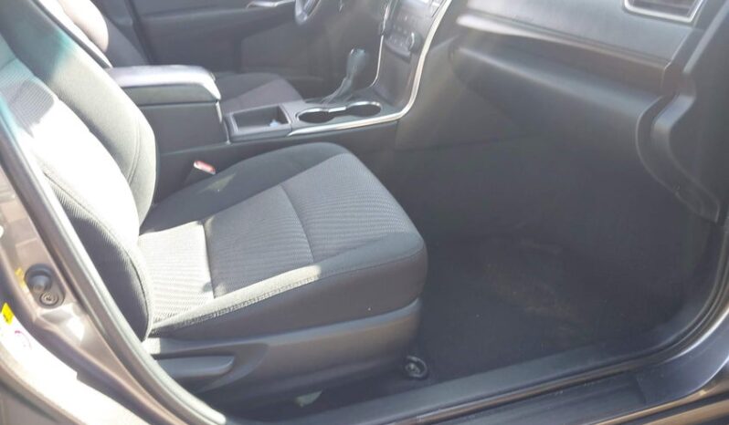 
								2016 Toyota Camry full									