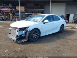 
										2021 Toyota Camry full									