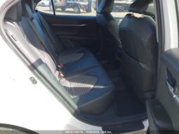 
										2021 Toyota Camry full									
