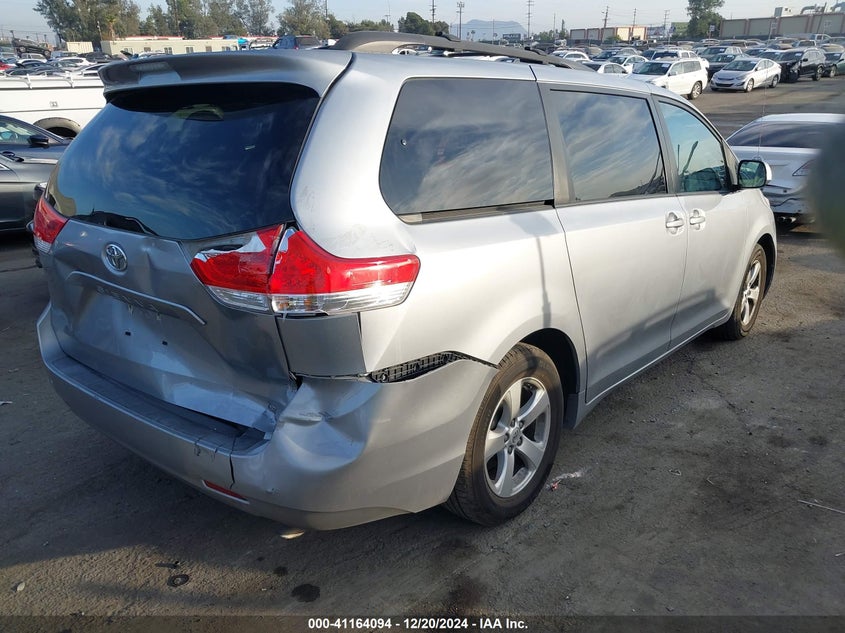 2013 Toyota Sienna