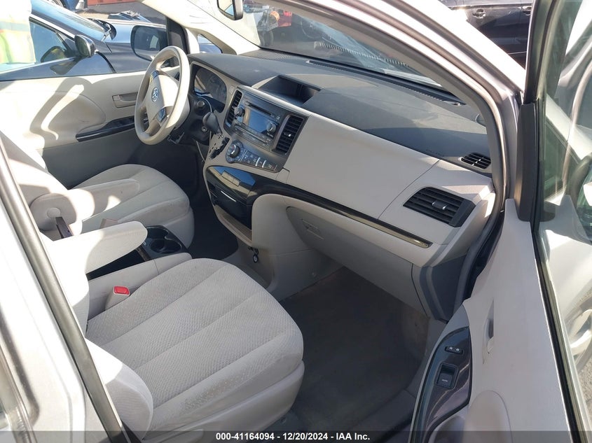 2013 Toyota Sienna