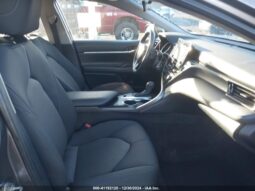 
										2022 Toyota Camry full									