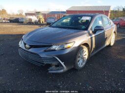 
										2022 Toyota Camry full									