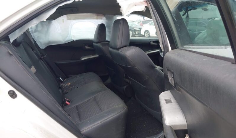 
								2014 Toyota Camry full									