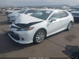 
										2018 Toyota Camry full									