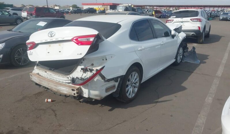 
								2018 Toyota Camry full									