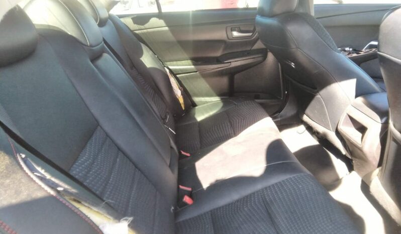 
								2015 Toyota Camry full									