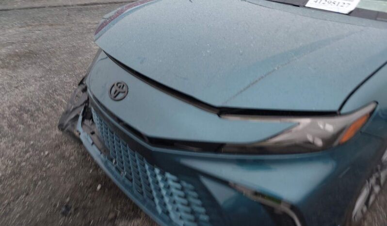
								2025 Toyota Camry full									