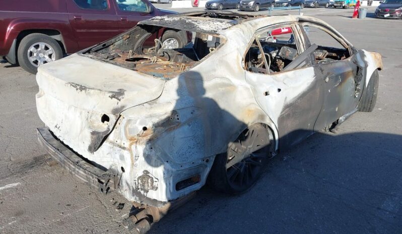 
								2024 Toyota Camry full									
