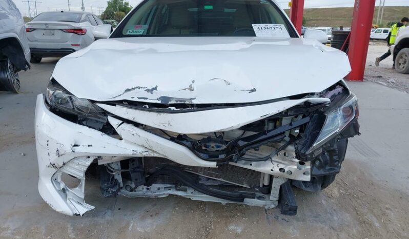 
								2023 Toyota Camry full									