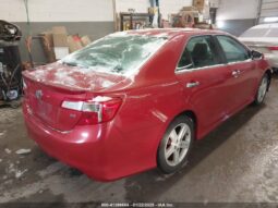 
										2012 Toyota Camry full									