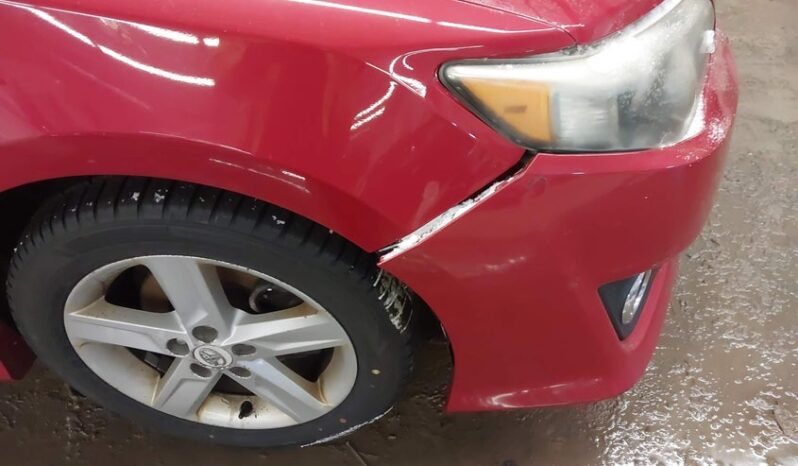 
								2012 Toyota Camry full									
