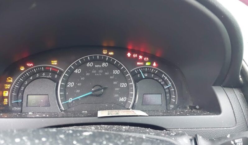 
								2013 Toyota Camry full									