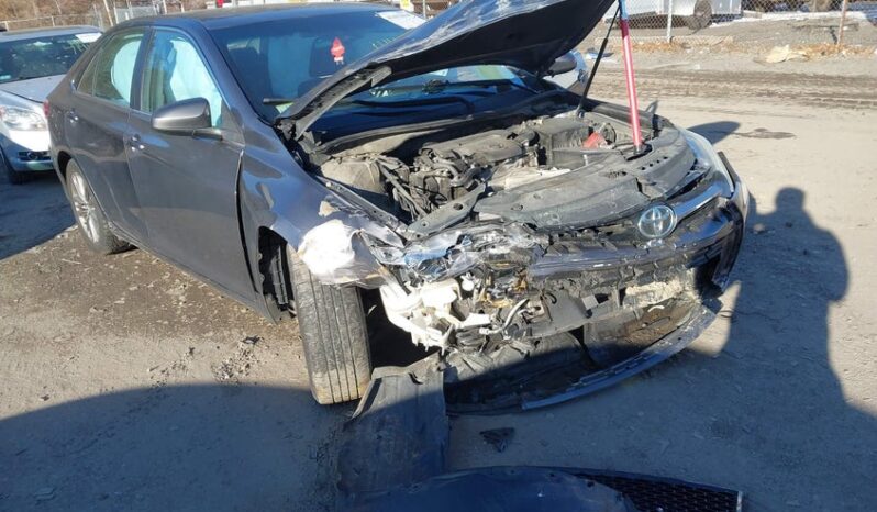 
								2016 Toyota Camry full									