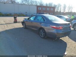 
										2016 Toyota Camry full									