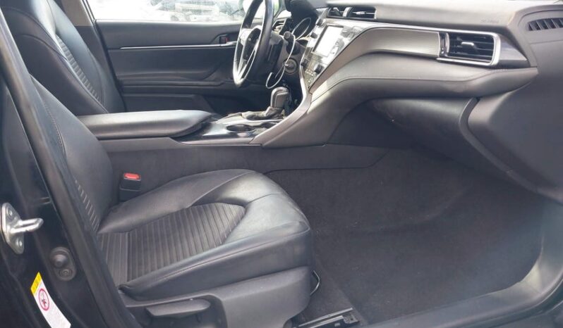 
								2019 Toyota Camry full									